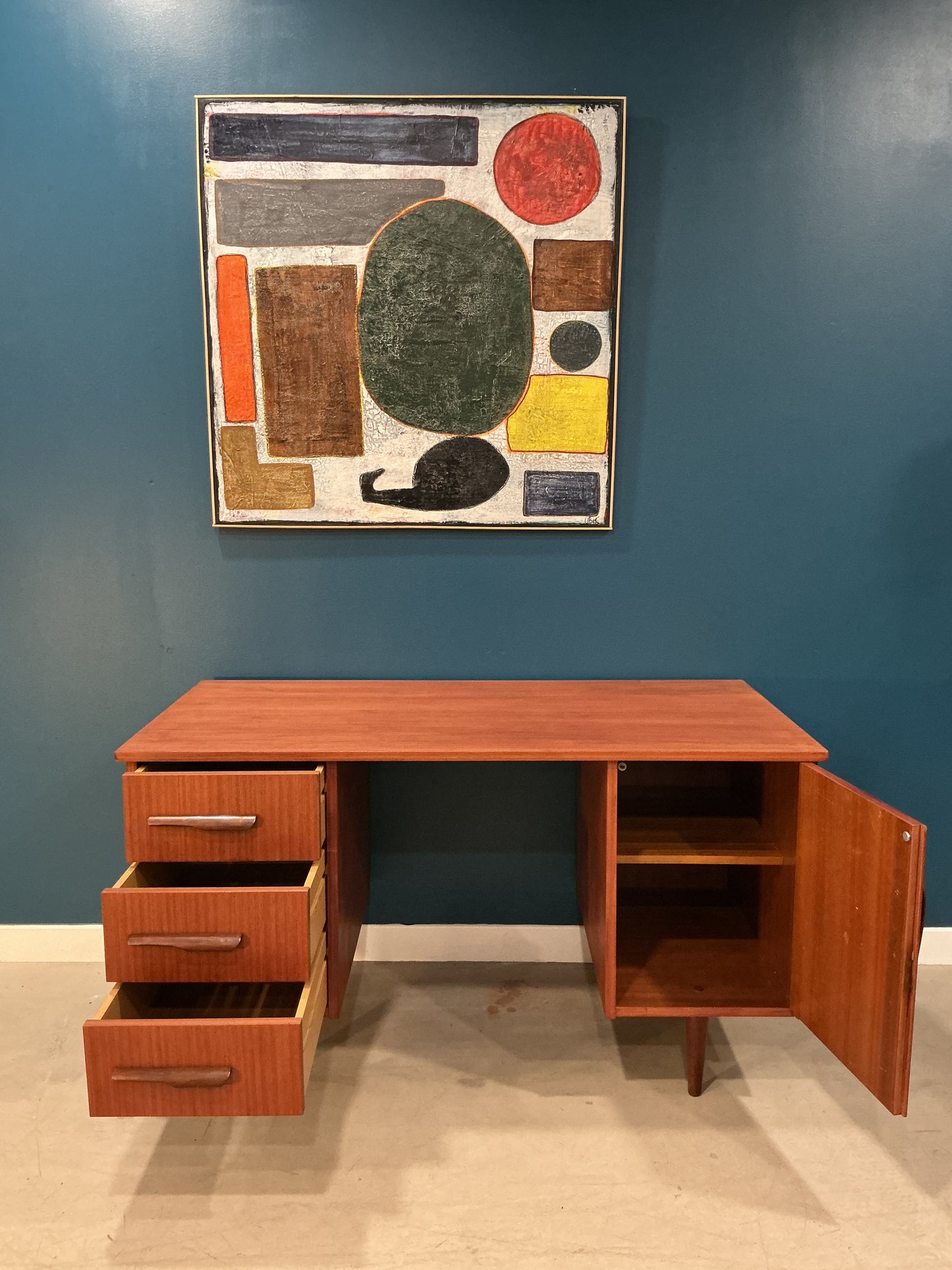Bureau scandinave en teck