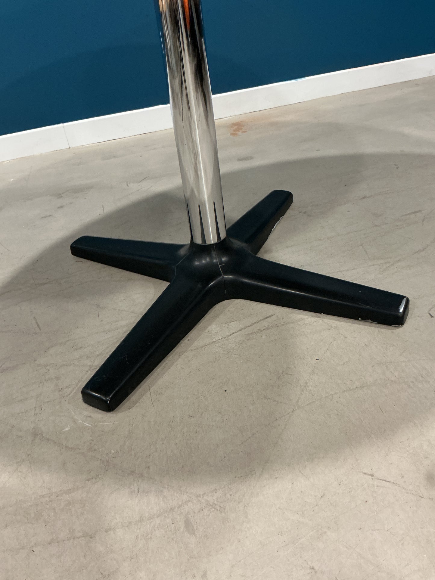 Table ronde vintage Pastoe