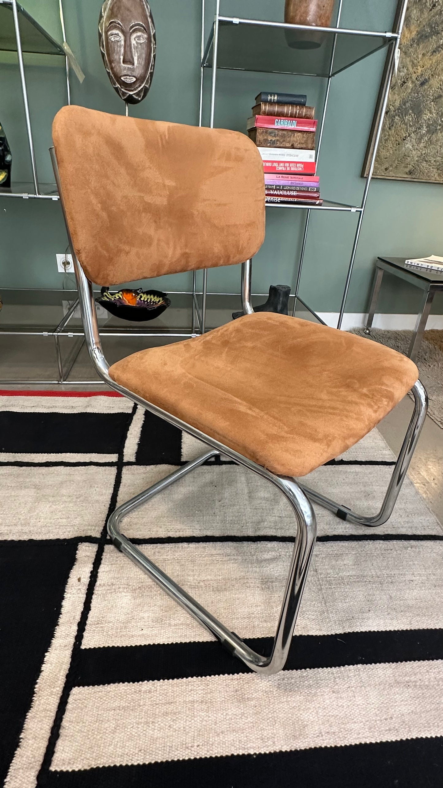 6 chaises Cantilever