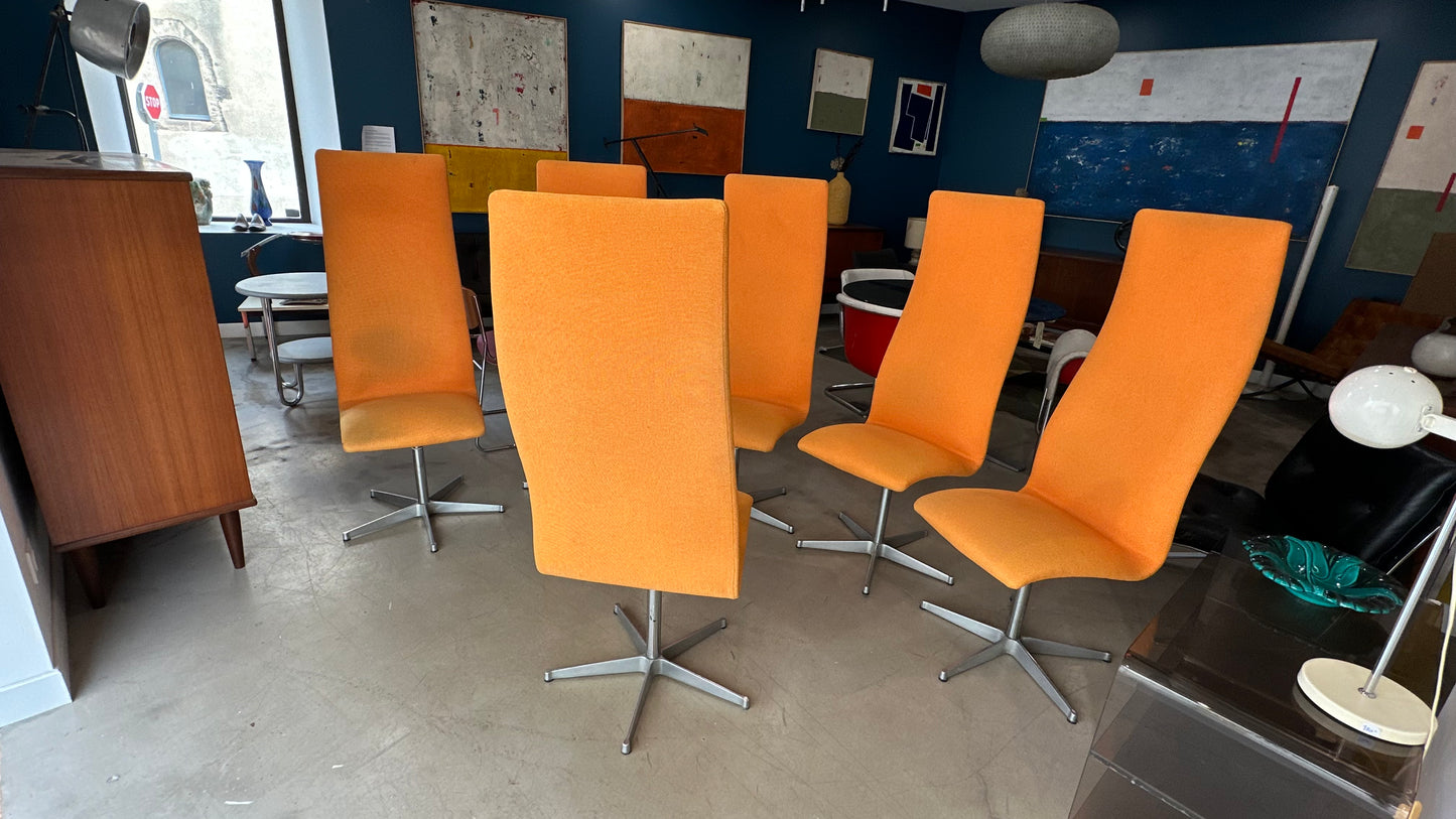 6 chaises Oxford de Jacobsen