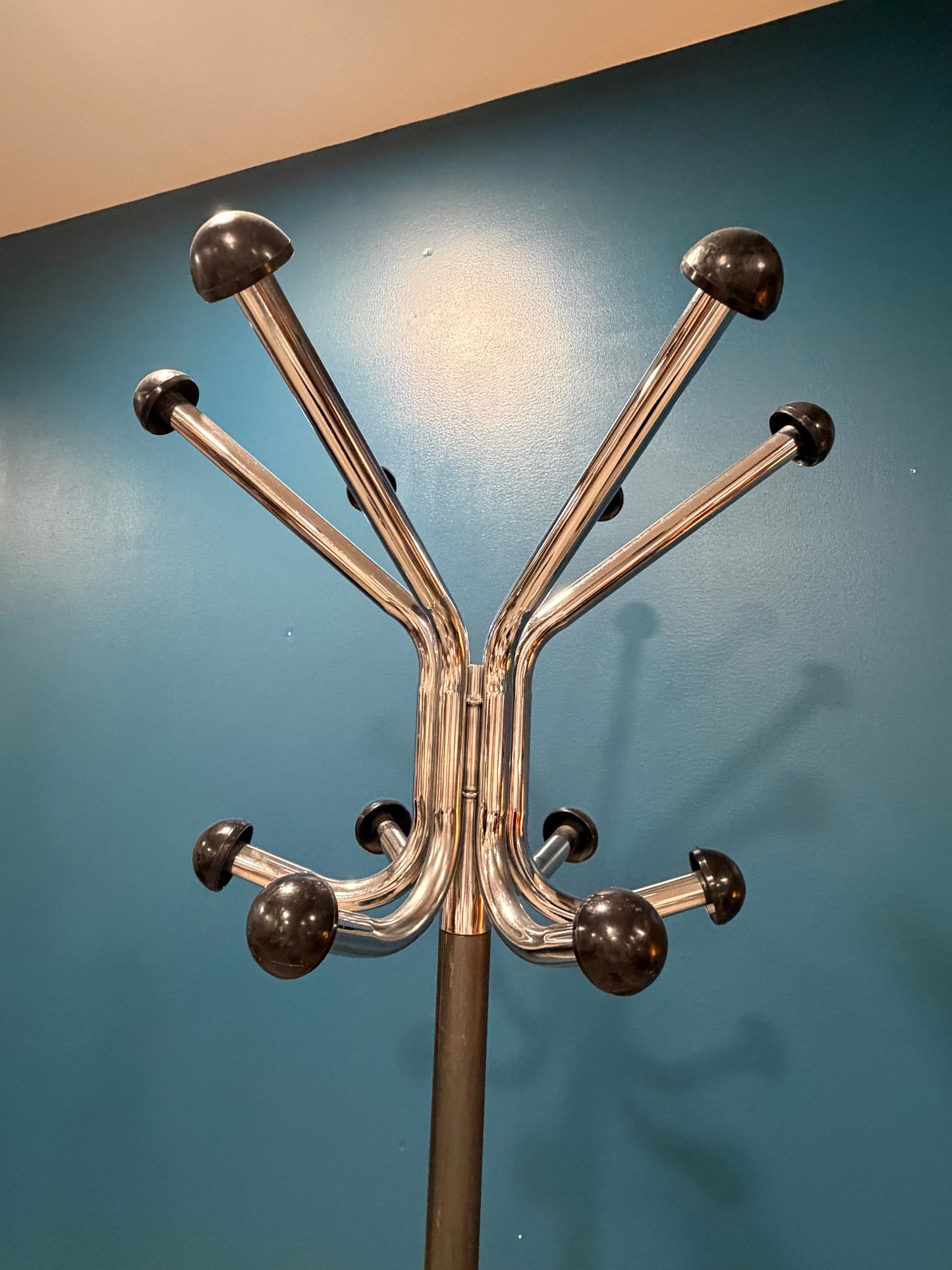 Porte manteau perroquet